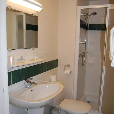 Hotel Le Terminus Des Pelerins