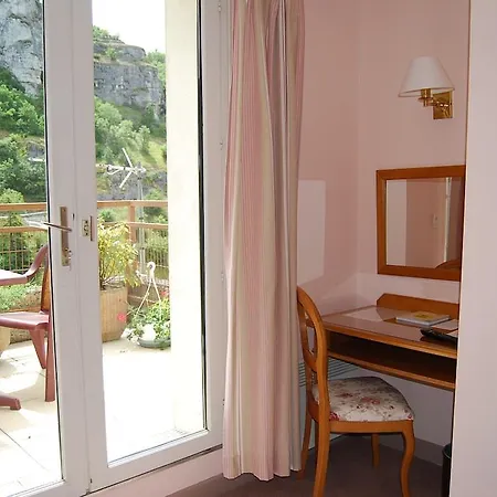 Le Terminus Des Pèlerins 2*