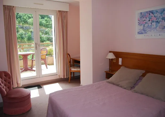 Le Terminus Des Pelerins 2*