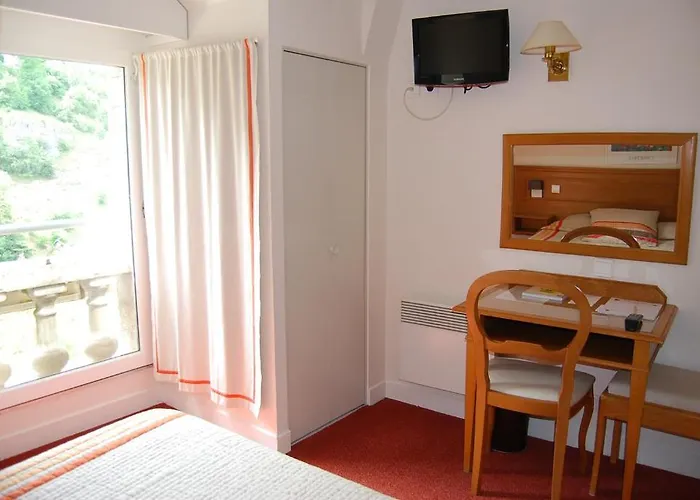 Le Terminus Des Pelerins 2*